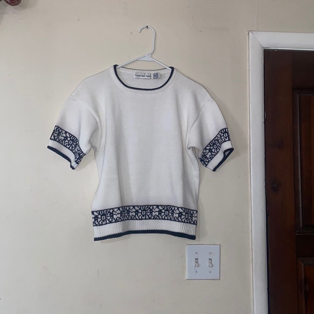 Cambridge Spirit 💯 Cotton Knit Women Top Size M - Picture 2 of 9